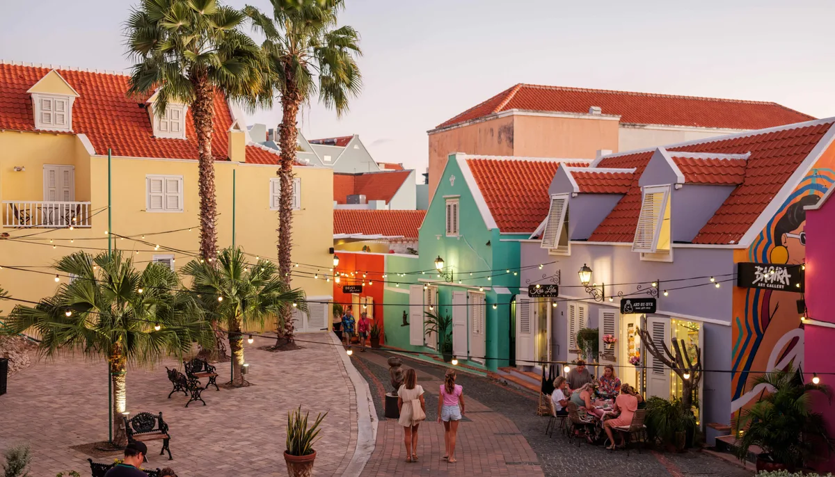 Curacao Kura Hulanda Village Das historische Kurá Hulanda Village mit seinen kleinen Boutiquen und Restaurants sollte man sich nicht entgehen lassen