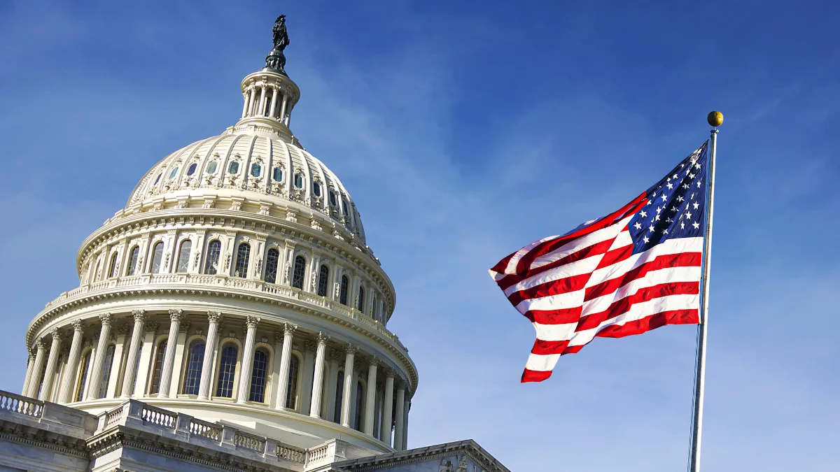 f08c959967bf-USA-Washington-Capitol-iStock-rarrarorro-1154438278 USA Washington Capitol