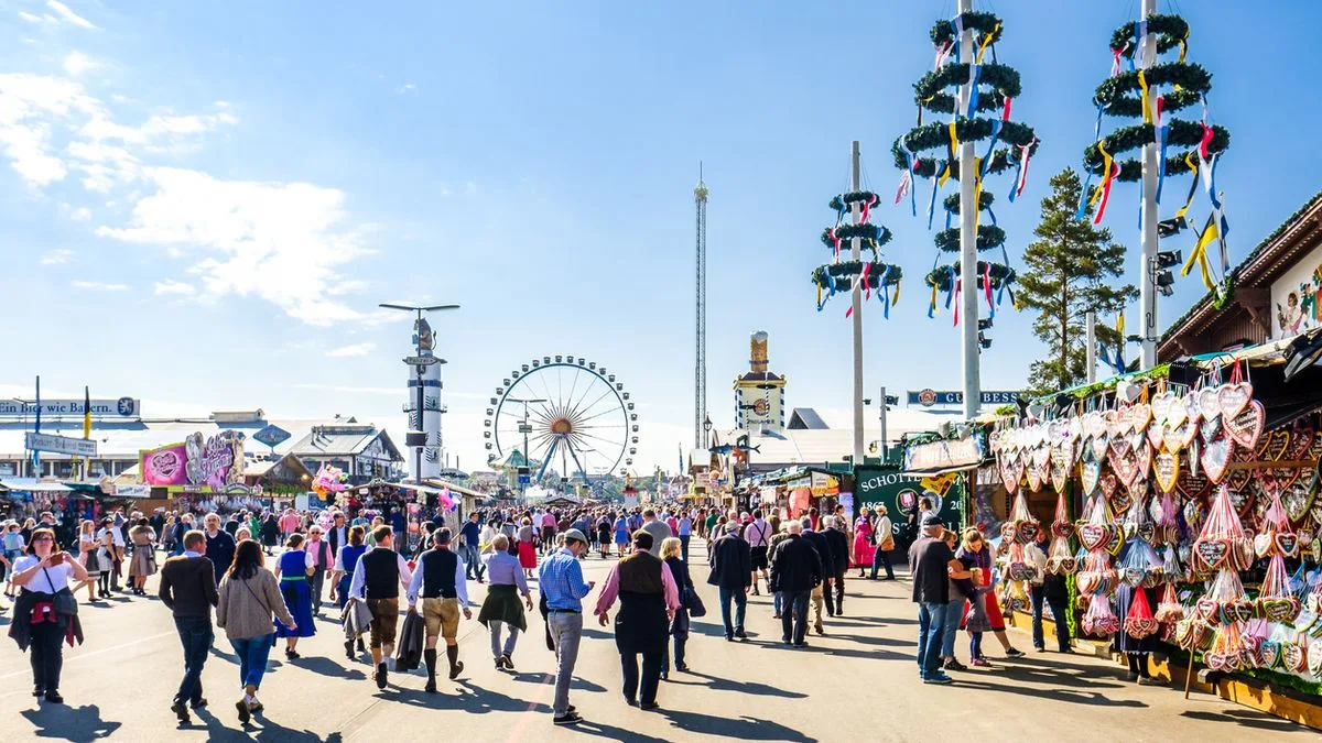 Oktoberfeste Muenchen iStock Foottoo Oktoberfest Muenchen Foto iStock Foottoo