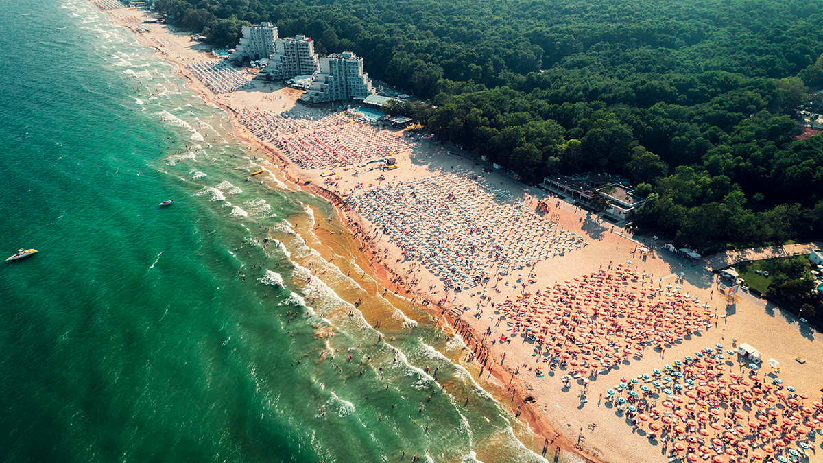 Bulgarien Albena Strand Luftaufnahme Foto iStock valio84sl.jpg