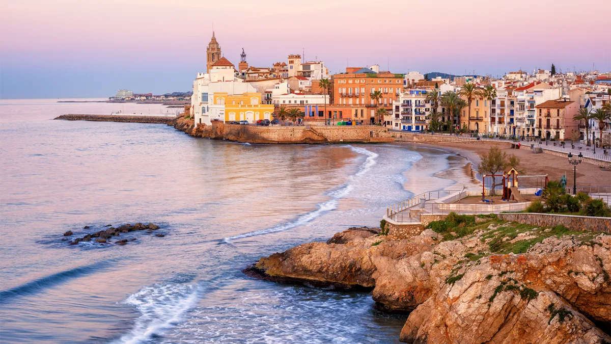 Spanien Katalonien Sitges iStock Xantana-1125790004 Sitges