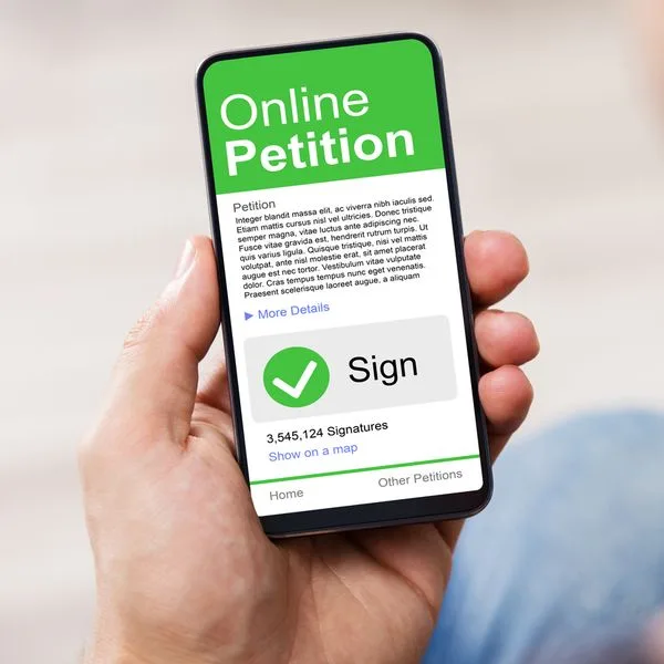 Onlinepetition Petition Foto iStock AndreyPopov