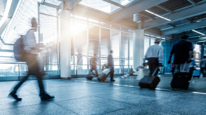 Geschäftsreisende Foto iStock shansekala Geschäftsreisende Foto iStock shansekala