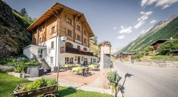 1649fc410915-Loetschental-Hotel-Breithorn-Blatten-neu Lötschental Hotel Breithorn Blatten