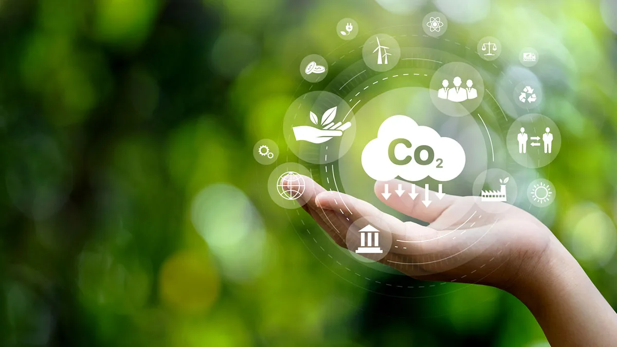 220d3e93f027-CO2-Kompensation-iStock-Sakorn-Sukkasemsakorn-1382353763 CO2 Kompensation