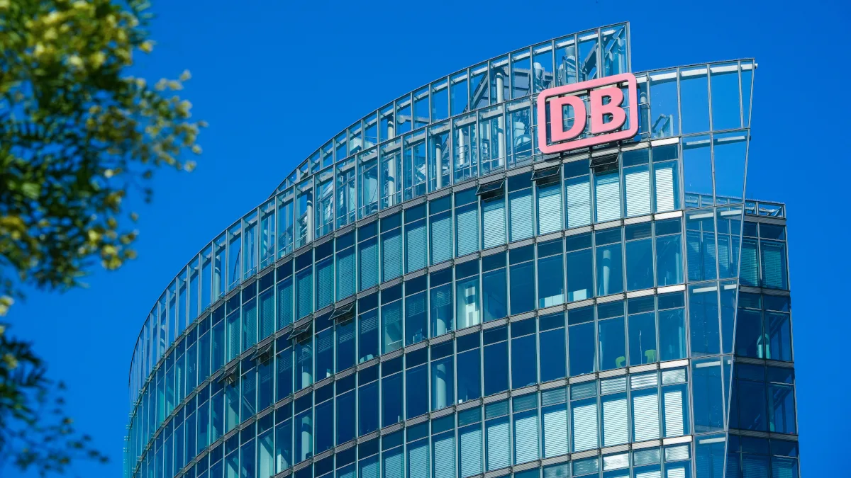 1cff69da7283-DB-Zentrale Deutsche Bahn Zentrale