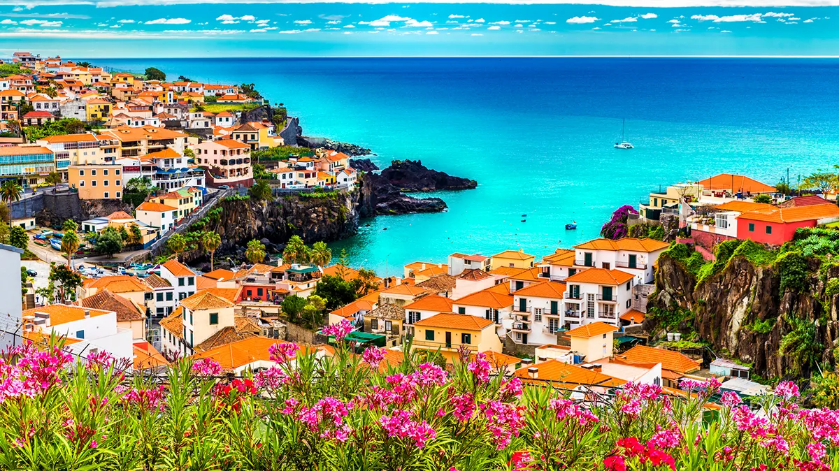 Portugal Madeira Camara de Lobos Foto iStock Balate Dorin Portugal Madeira Camara de Lobos Foto iStock Balate Dorin.jpg
