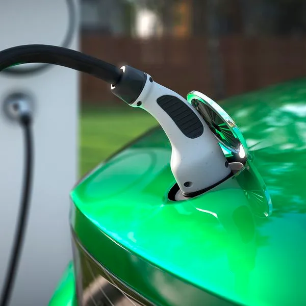 E-Auto Laden Foto iStock Sven Loeffler