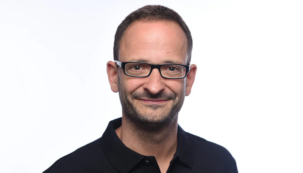 193ec2f87496-Tobias_Boese_CEO Tobias Boese CEO Vivido