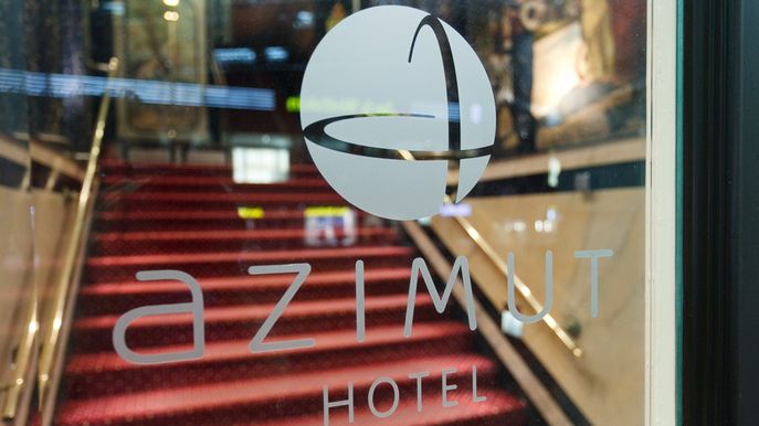 Azimut Hotels Eingangstür Foto Azimut