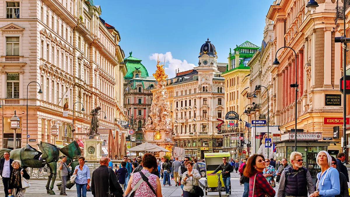 Österreich Wien Fußgängerzone iStock Vitaly Edush Österreich Wien Fußgängerzone iStock Vitaly Edush.jpg
