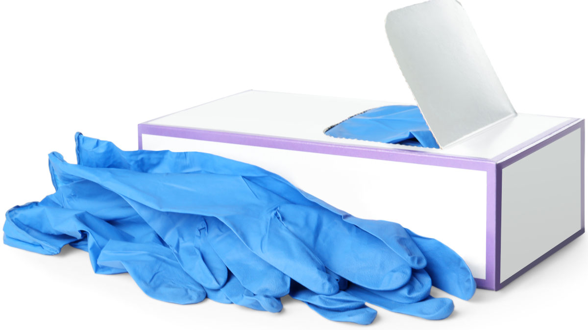 Einmalhandschuhe – ein typischer Pflegeboxeninhalt, bei manch einem Empfänger stapelten sich die Packungen 