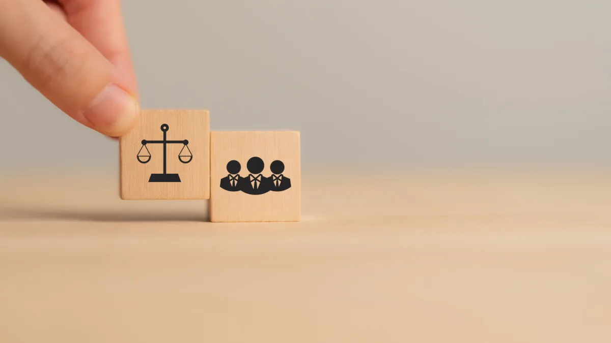 b07753e3f26d-Tarifgespraeche-Balance-iStock-Parradee-Kietsirikul-2181263639 Tarifgespräche Balance