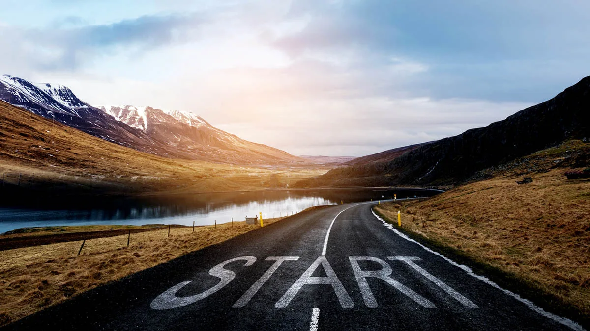 Start iStock SasinParaksa-664937944 Start