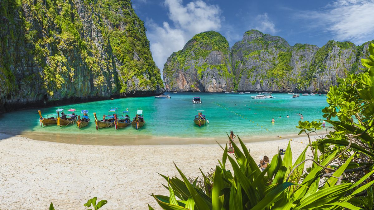 Thailand Maya Bay Ko phi phi Foto iStock Balate Dorin