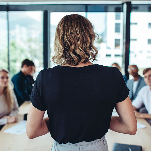 Führung Personal Team iStock jacoblund.jpg