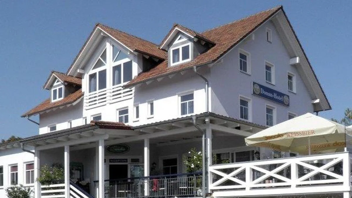 5bfaa9c23395-Donau-Hotel-Regensburg-Foto-Christie-Co Donau-Hotel Regensburg Foto Christie & Co