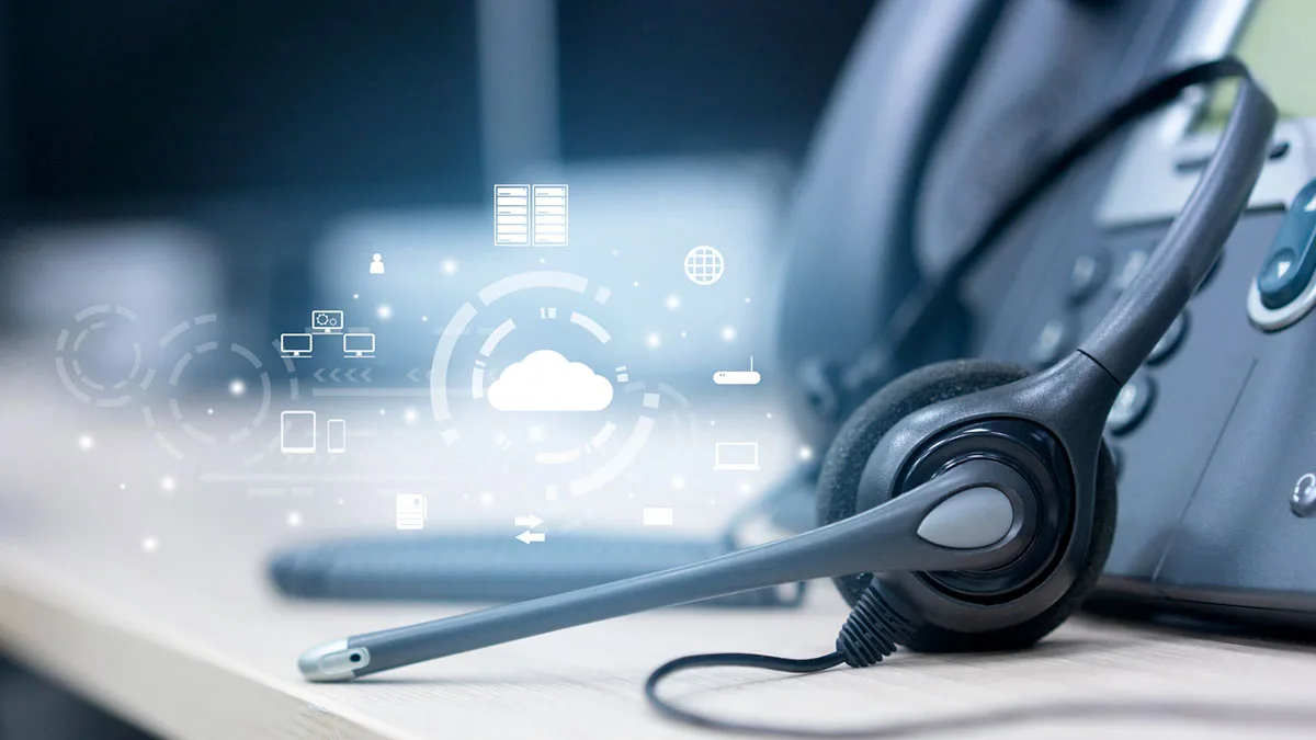756beca6897d-Callcenter-Headset-iStock-Chainarong-Prasertthai-1308038052 Callcenter