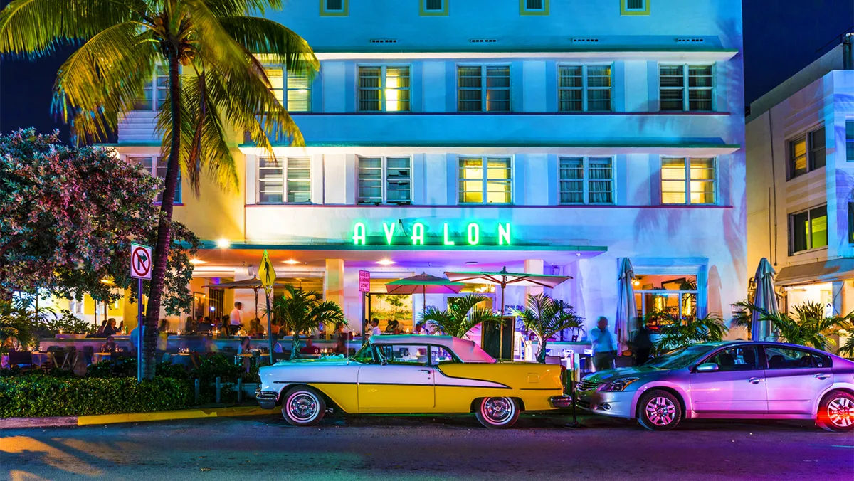 USA Miami Ocean Drive iStock Meinzahn-458877451 Miami Ocean Drive