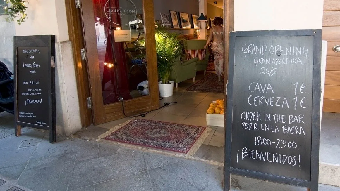 Spanien Mallorca Bar iStock ArtesiaWells-692862530 Mallorca Bar