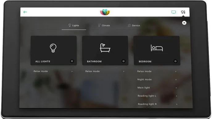 suitepad-tablet_front_docked_room-regulation_overview Suitepad und Interel Tablets Foto Suitepad