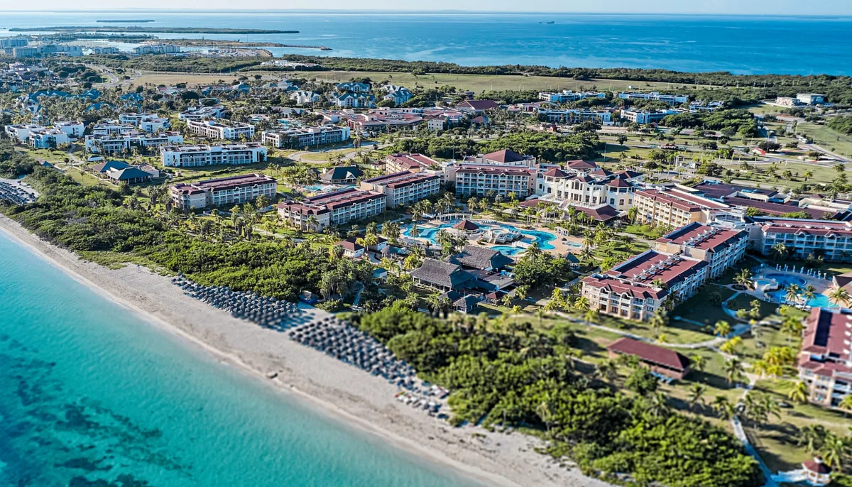 44309a47bbb5-laguna-azul_2309_drone_003_5000px Iberostar Laguna Azul Kuba Varadero Hotel