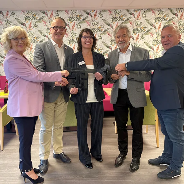 Specht Gruppe Eröffnung Syke.jpg