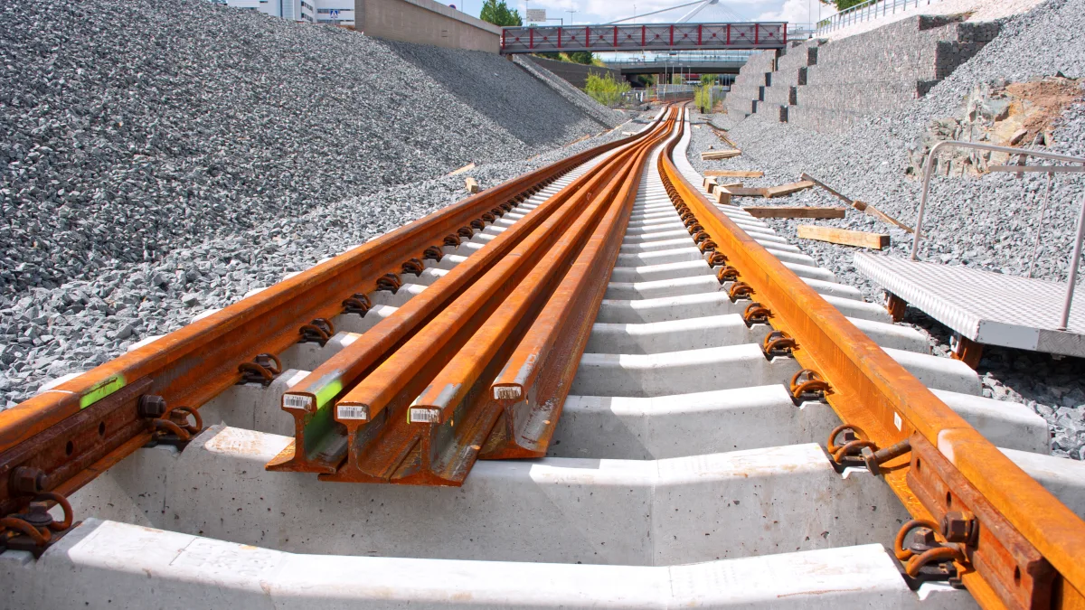 Bahn Baustelle iStock Arijuhani-147323755 Die Bahn ändert ihrer Strategie bei Trassensanierungen