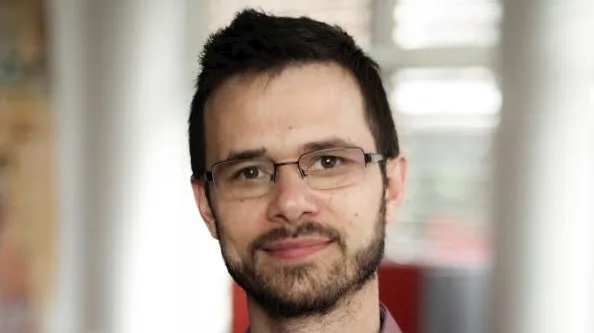 e21c3eda721e-1565370838894 Norman Ladig DACH Manager Booking