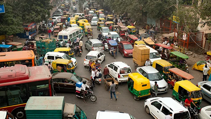 Indien Delhi Verkehrschaos Foto iStock Travel Wild Indien Delhi Verkehrschaos Foto iStock Travel Wild