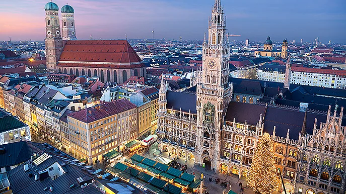 Deutschland München Marienplatz Weihnachten Foto iStock Rudy Balasko Deutschland München Marienplatz Weihnachten Foto iStock Rudy Balasko.jpg