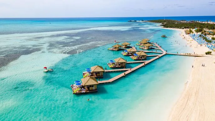 Royal Caribbean Coco Beach Club auf Privatinsel Perfect Day at Coco Cay Foto Royal Caribbean Royal Caribbean Coco Beach Club auf Privatinsel Perfect Day at Coco Cay Foto Royal Caribbean