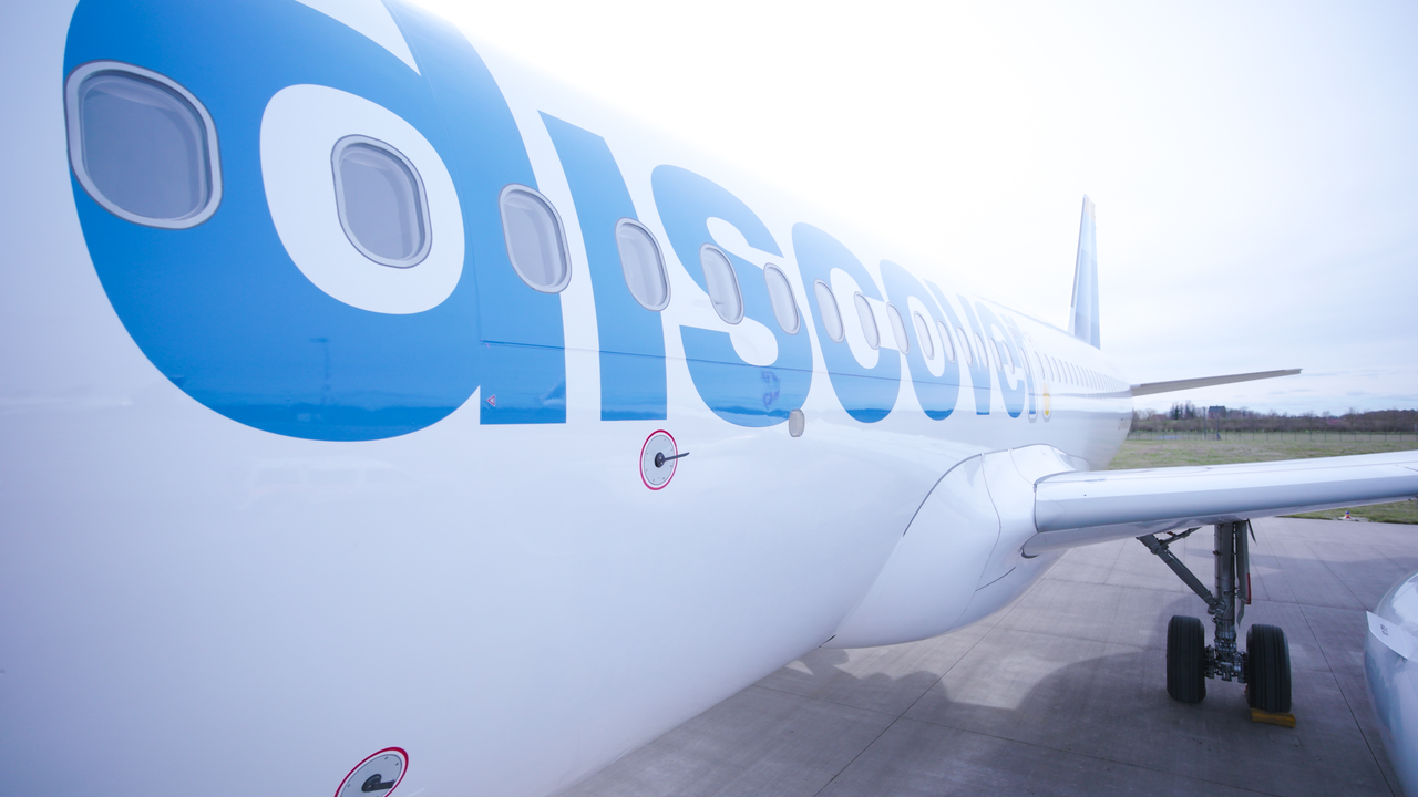 Discover Airlines