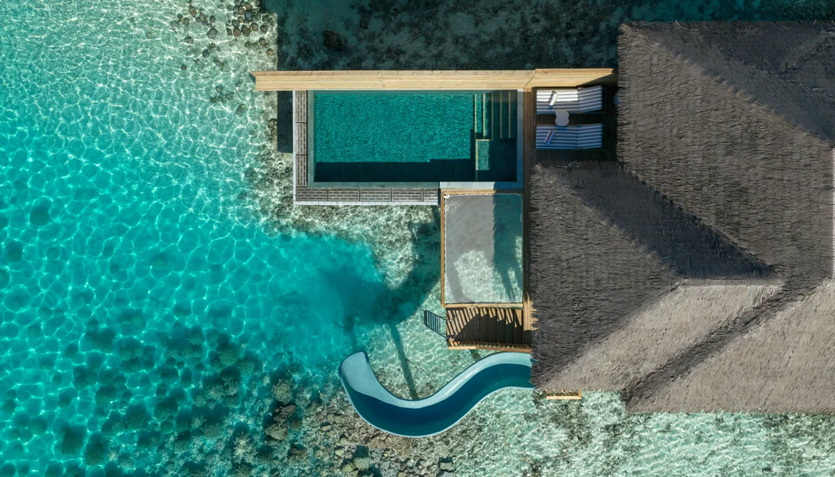 37448c8bc261-Vilu_Reef_New_Water_Villa_Drone_0006 Vilu_Reef_New_Water_Villa Sun Siyam Vilu Reef