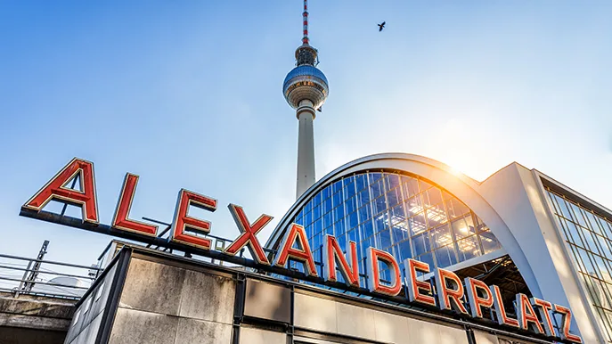 Deutschland_Berlin_Alexanderplatz_iStock Bluejayphoto Deutschland_Berlin_Alexanderplatz_iStock Bluejayphoto.jpg