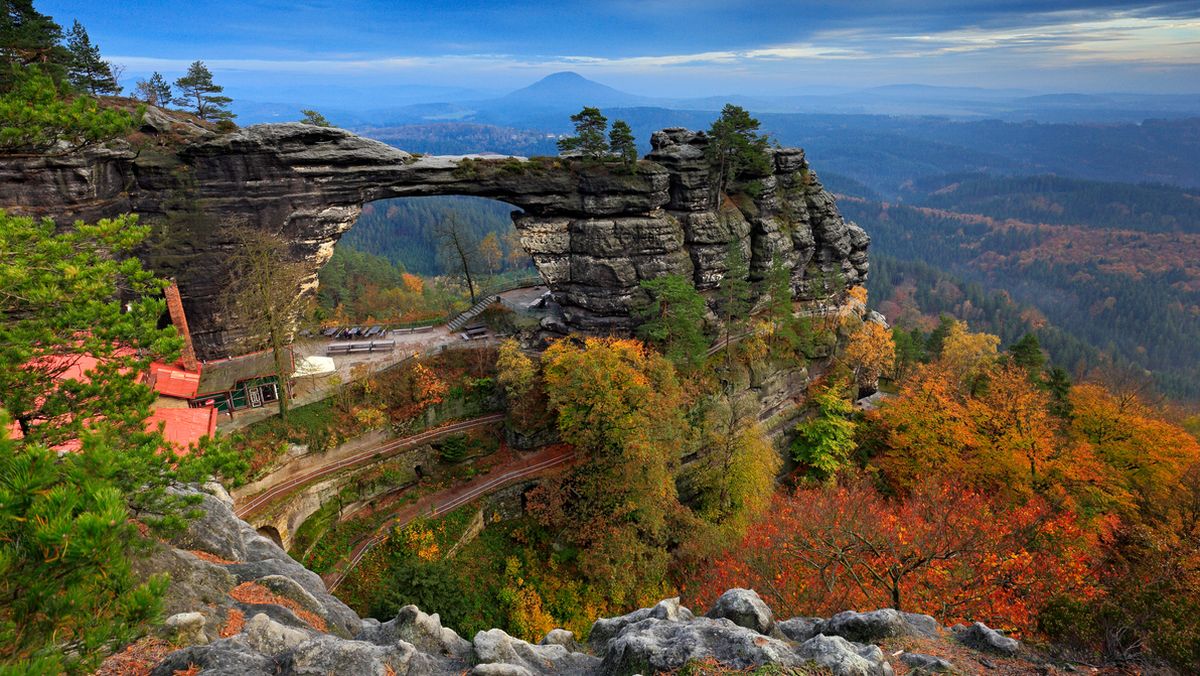 Tschechien Boehmische Schweiz Nationalpark Hrensko Foto iStock Ondrej Prosicky