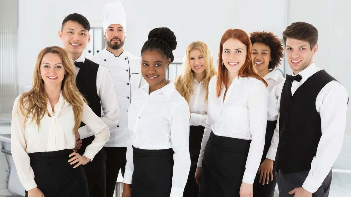 21cb794d120d-Hotelpersonal-Personal-Foto-iStock-AndreyPopov Hotelpersonal Personal Foto iStock AndreyPopov