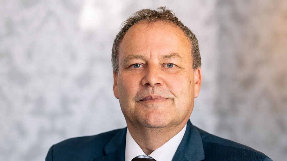 64409dbc4552-Privathotels-Dr.-Lohbeck-Michael-Demmerle-Cluster-Manager-Foto-Privathotels-Dr.-Lohbeck Privathotels Dr. Lohbeck Michael Demmerle Cluster Manager Foto Privathotels Dr. Lohbeck