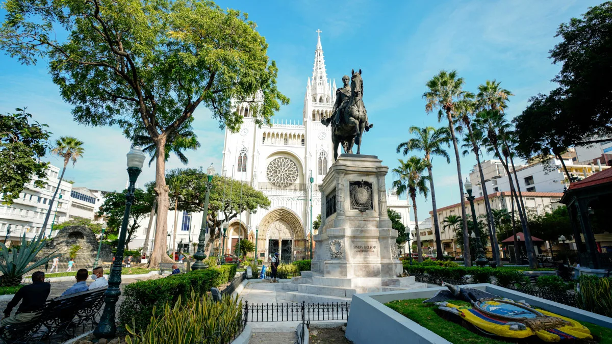 c760321a469d-LF_Guayaquil_Kathedrale_Ecuador_andres-medina-FzSqRiHtK5s-unsplash LF_Guayaquil_Kathedrale_Ecuador_andres-medina-FzSqRiHtK5s-unsplash.jpg