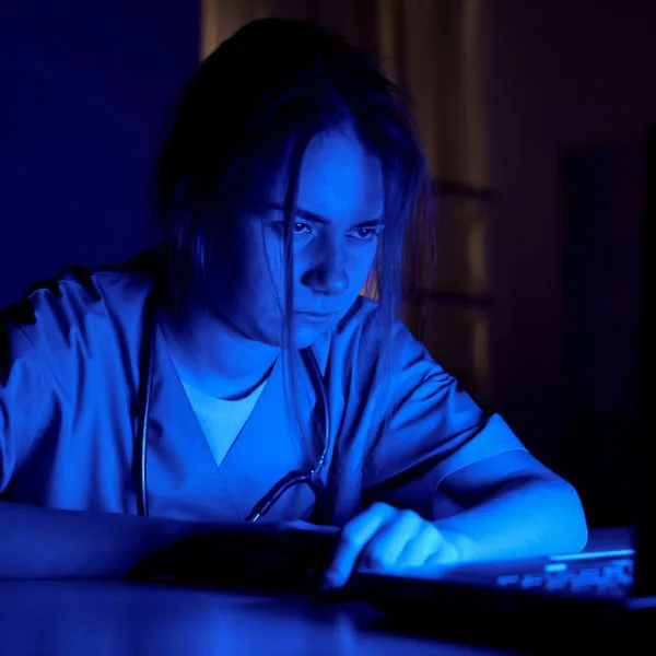 Nachtschicht Stress Pflegekraft