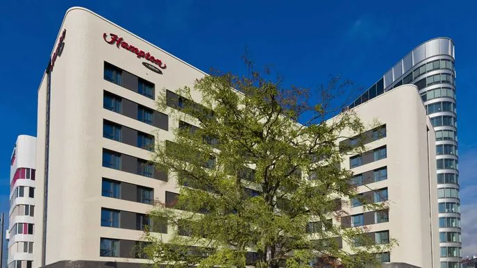 Hampton by Hilton Frankfurt Airport Foto Hilton Hampton by Hilton Frankfurt Airport Foto Hilton