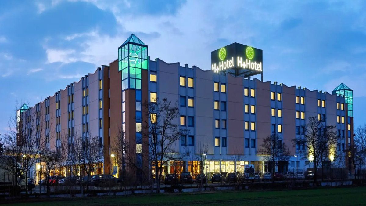 www.hotelvor9.de