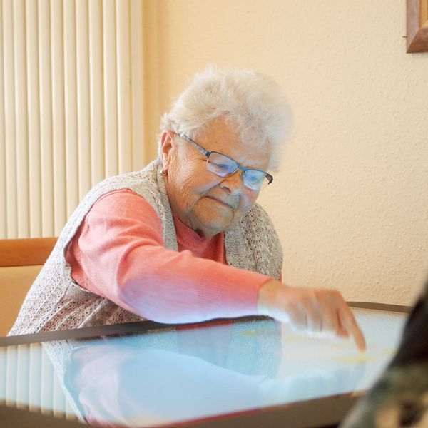 Care Table Foto Care Table