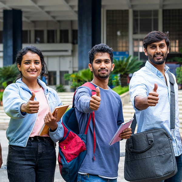 Studenten Indien iStock lakshmiprasad.jpg