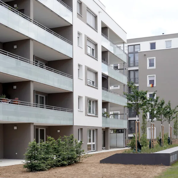 Wohlfahrtswerk Stuttgart WG Mittenfeldstraße Außenbereich.jpg