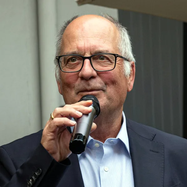 130a9e662e02-Welte-Simon-CEO-Azurit Welte Simon CEO Azurit.jpg