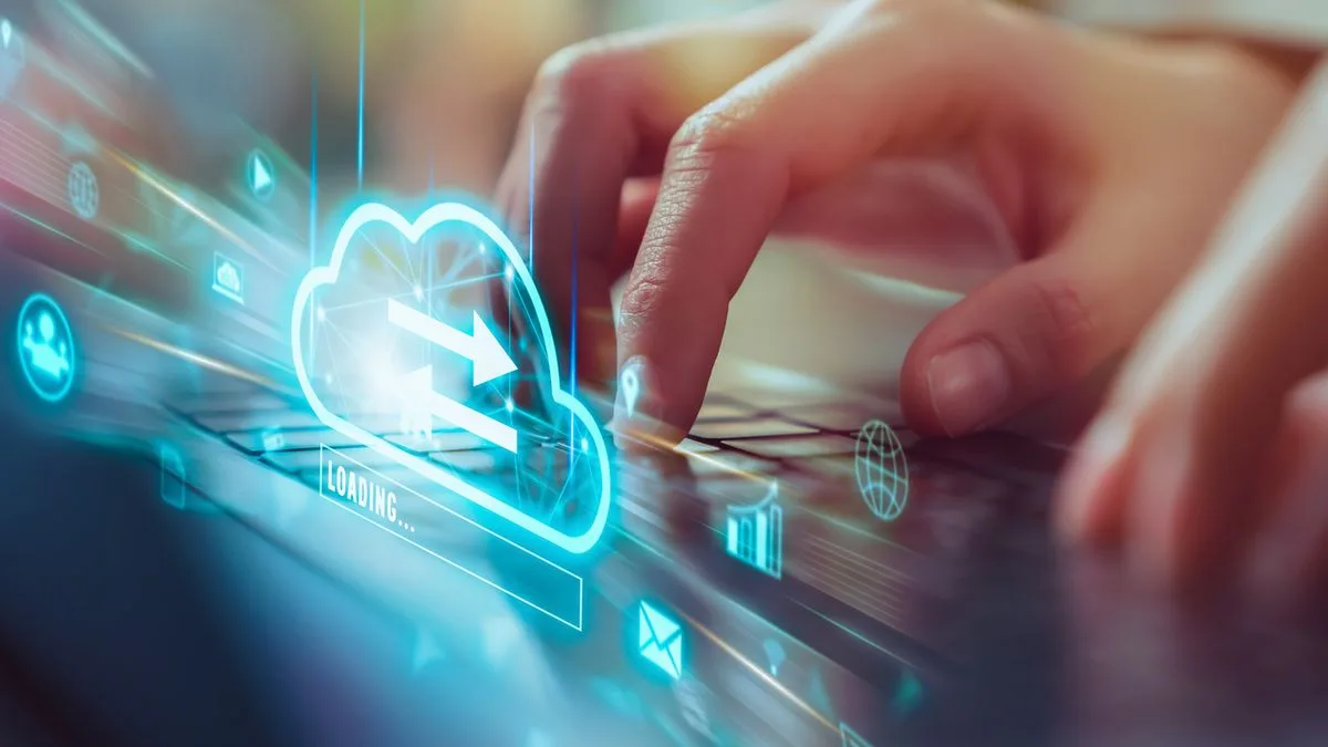 3a75d49f18cd-Cloud-Zahlungen-digital-Laptop-IT-Foto-iStock-Sittiphong Cloud Zahlungen digital Laptop IT Foto iStock Sittiphong