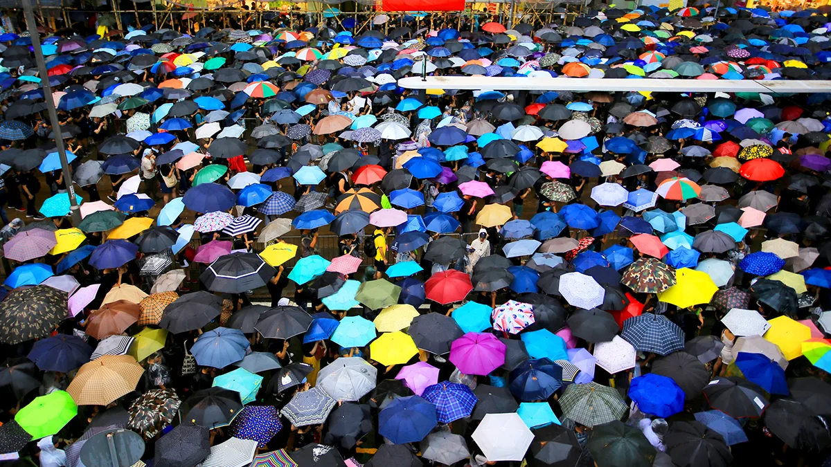 Hongkong Regenschirmdemonstration Foto iStock LewisTse Pui Lung Hongkong Regenschirmdemonstration Foto iStock LewisTse Pui Lung.jpg
