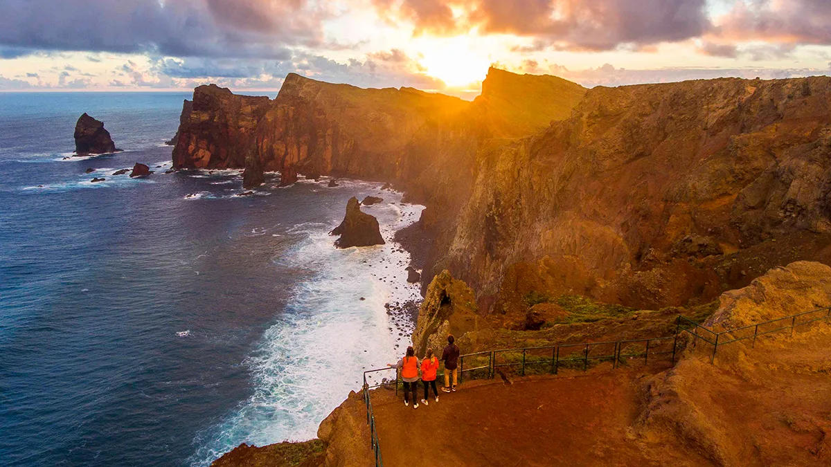 Portugal Madeira Felsküste Foto Madeira Promotion Bureau Andre Carvalho Portugal Madeira Felsküste Foto Madeira Promotion Bureau Andre Carvalho.jpg
