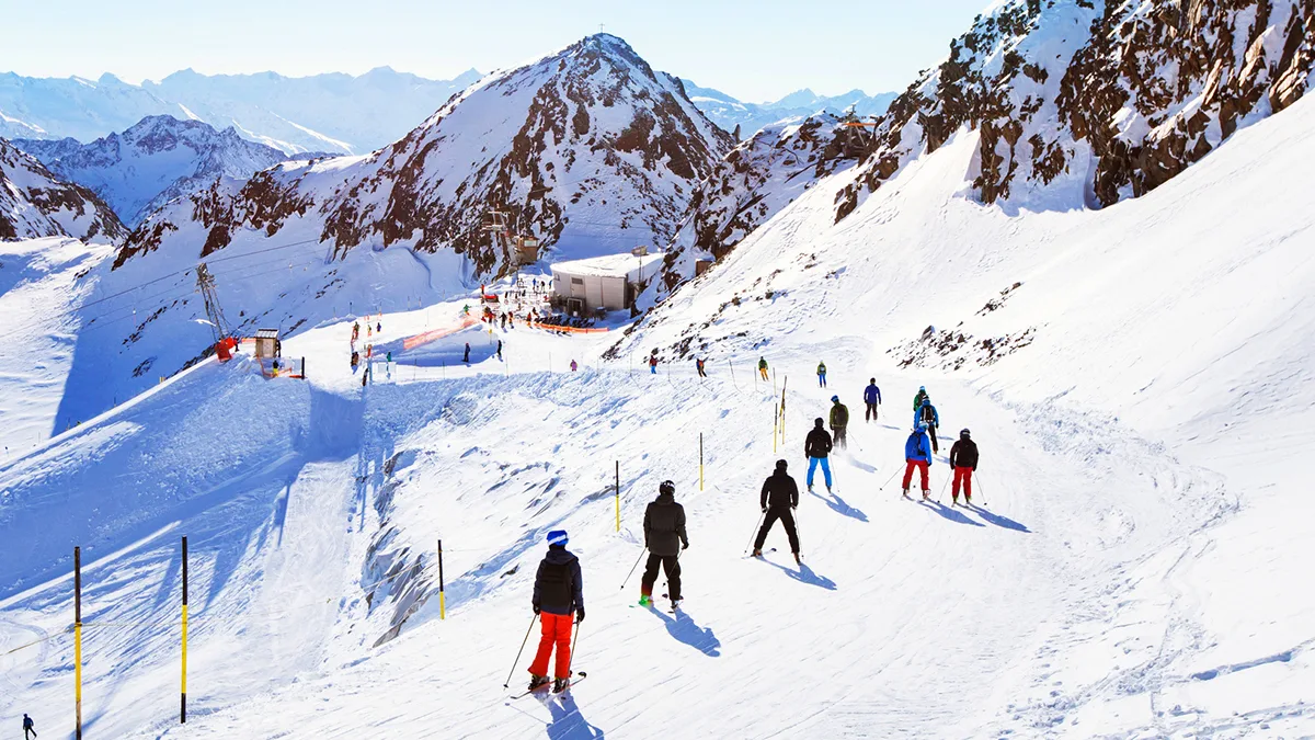 Österreich Alpen Ski Piste Berge Foto iStock anyaberkut Österreich Alpen Ski Piste Berge Foto iStock anyaberkut.jpg